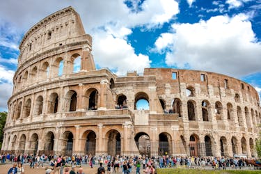 Tour pelo Coliseu e pelo Fórum Romano em grupo pequeno com guia local e entradas sem fila